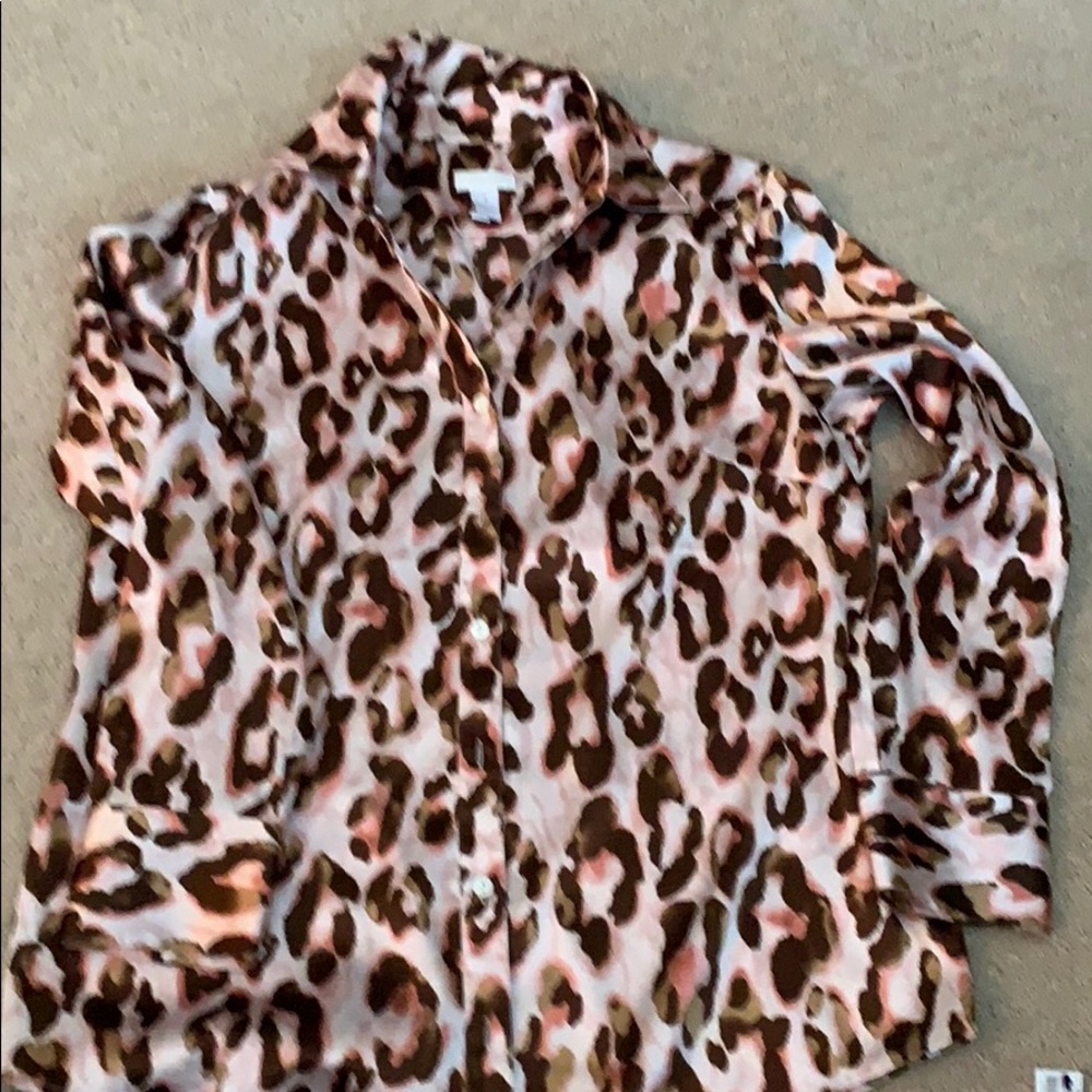 Cheetah Chico’s collared shirt new without tags